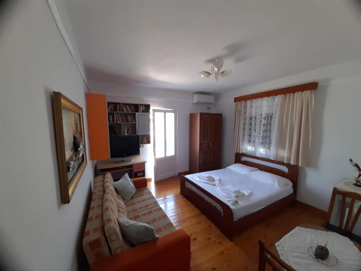 Rey Garden 2 Hotel Vlore Exterior photo